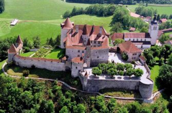 9 сказочных замков в Швейцарии